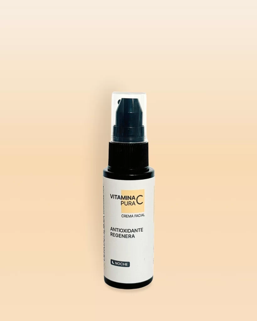 Vitamina C facial para el cuidado diario